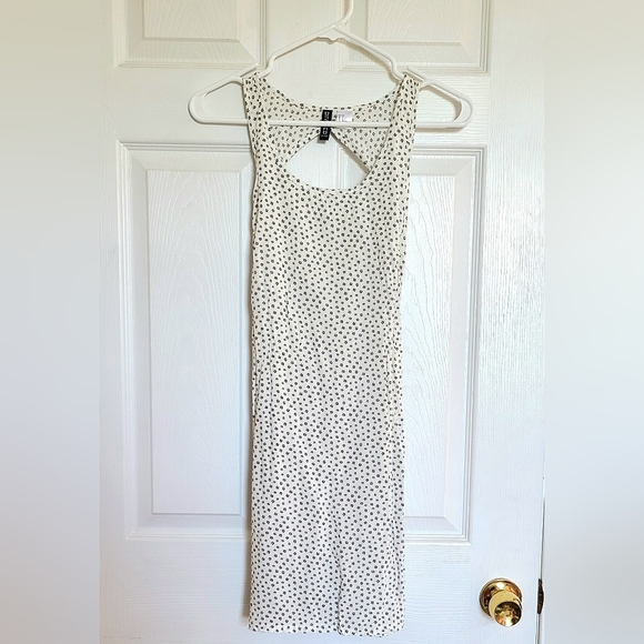 H&M Creamy White Dress Womens 4 Black Flowers Pattern Preppy Feminine Tie Back - Picture 9 of 9
